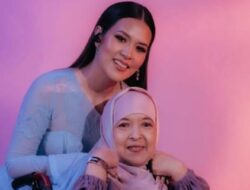 Innalillahi, Ibunda Raisa Ria Mariaty Dimakamkan di Cinere, Hamish Daud Setia Mendampingi