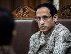 Aliran Dana Chromebook Mengalir ke Pejabat, Nadiem Makarim Mengaku Kaget