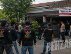 Rumah Penulis Ahmad Bahar di Depok Didatangi Belasan Orang Diduga Anggota GRIB Jaya, Polisi Turun Tangan