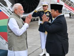 Narendra Modi Tersentuh Disambut Langsung Prabowo di Halim, Indonesia dan India Siap Teken 8 MoU Strategis