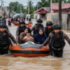 71 Personel SAR Brimob Dikerahkan Evakuasi Korban Banjir Padang, Polri: Keselamatan Warga Prioritas Utama